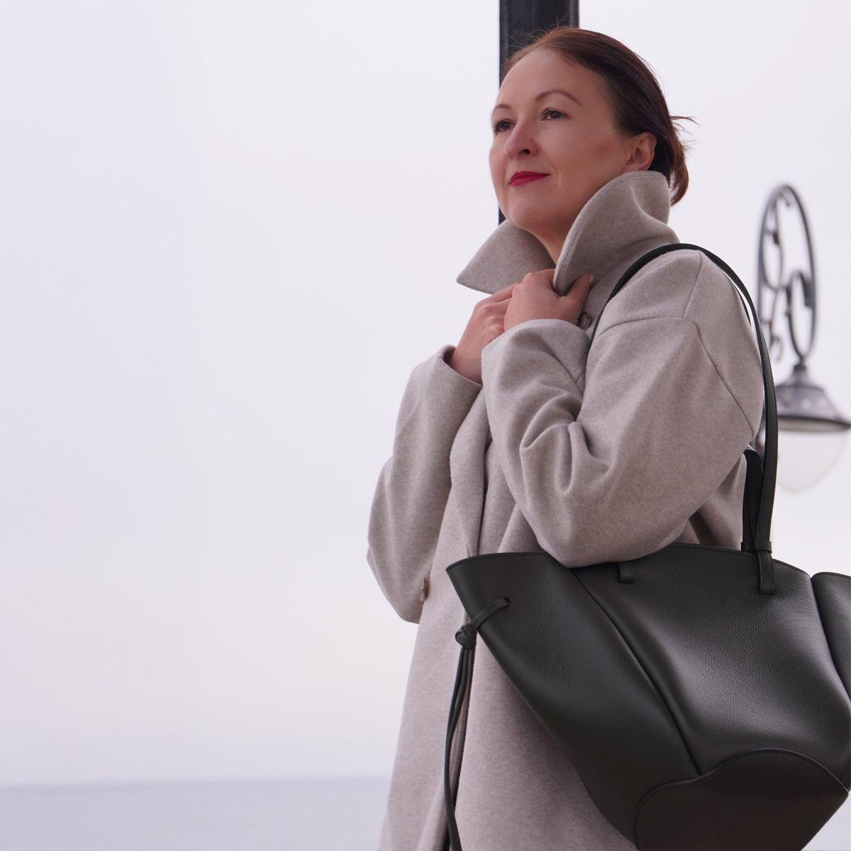 Midi Voulez-Vous Bag, Textured Leather, Black