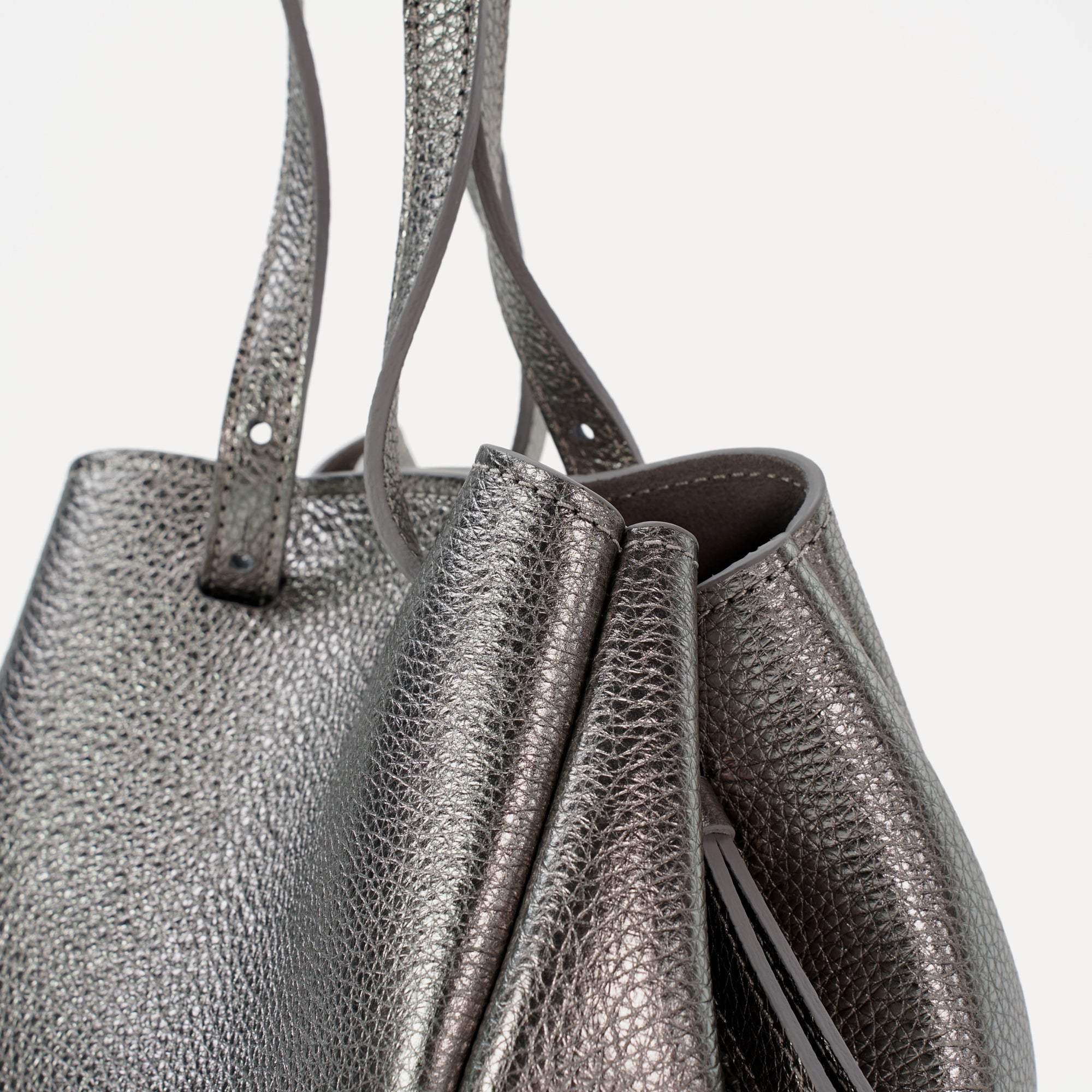 Bijou Pétale Bag, Textured Leather, Metallic Warm Grey, with Extras