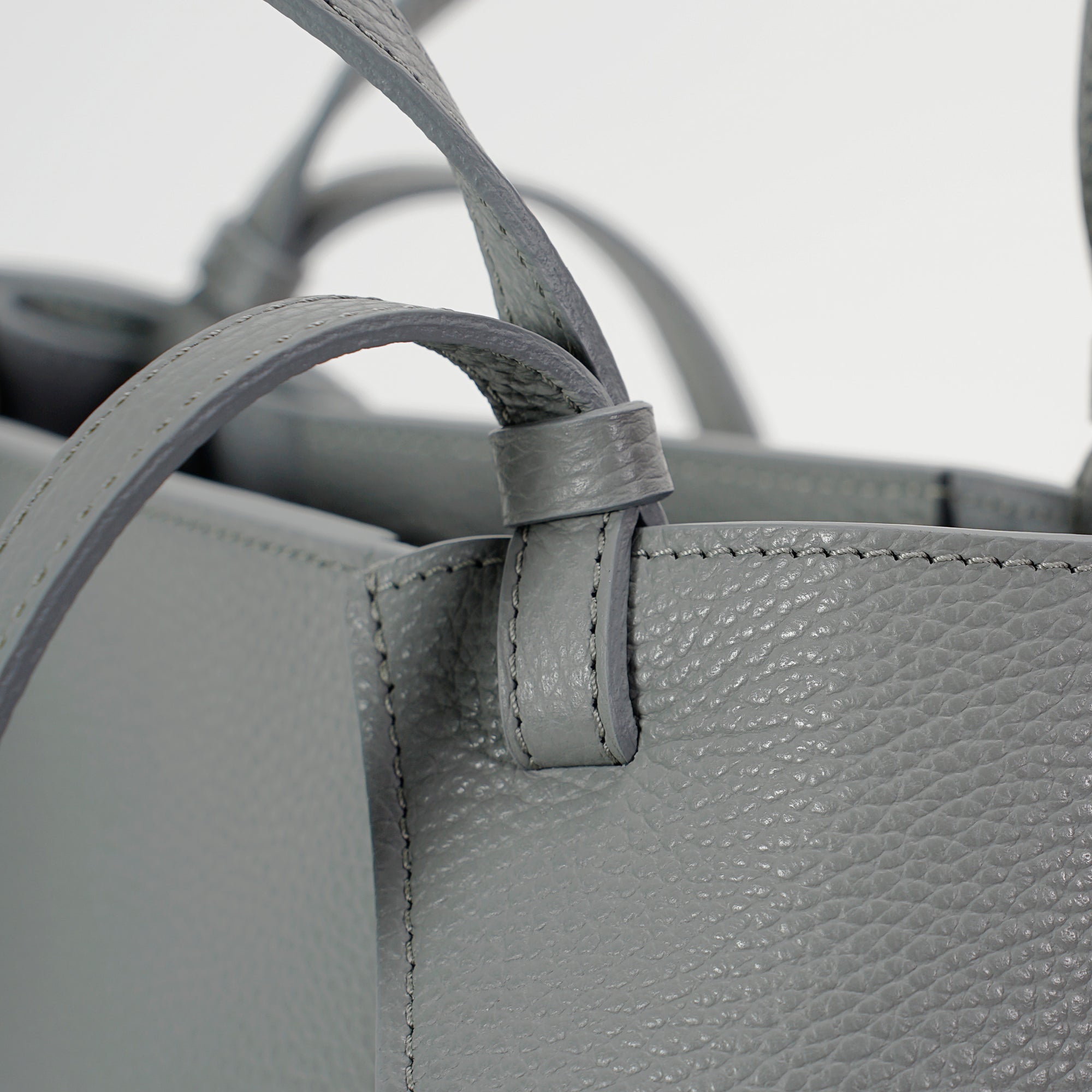 Amarante Bureau Bag, Textured Leather, Turbulence Gray